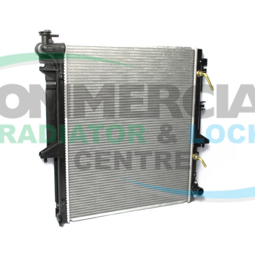 Mitsubishi Triton/ L200 2006- Str Pipe Radiator (Manual)